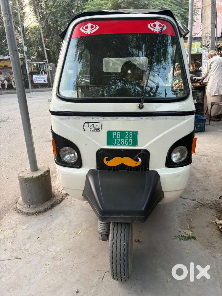MAHINDRA ALFA SUPER NEW CONDITION