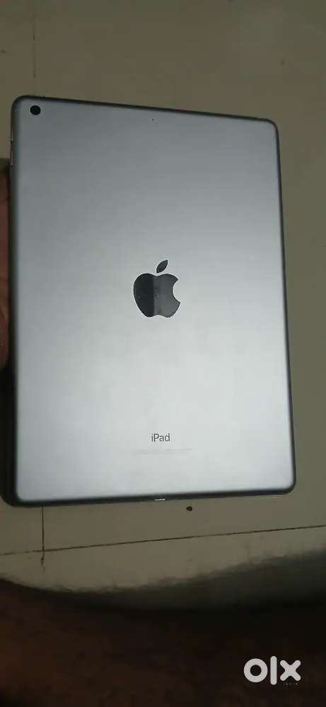 Ipad 6th generation 32 gb