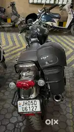 New Bike only 11 month old with TEN years waranty by the Honda Bigwing