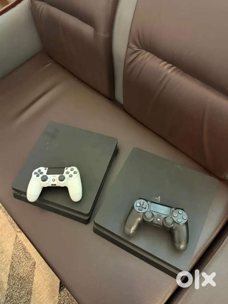 Ps4 slim 500gb with 13 games