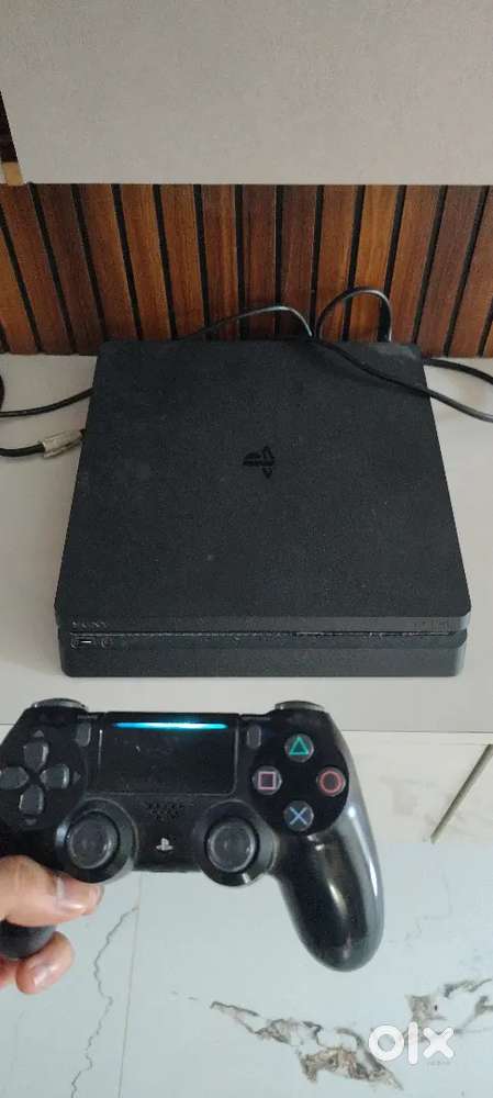Playstation 4 Slim with Controller