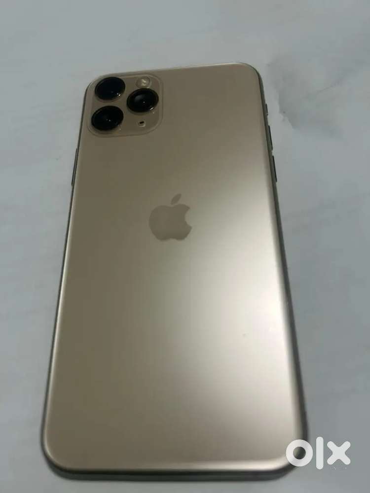 iPhone 11 pro Best condition with charger