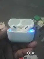Airbuds real me abhi ek dam new hai