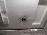 Two fans in working condition