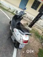 Excellent condition Smoothly Eng.