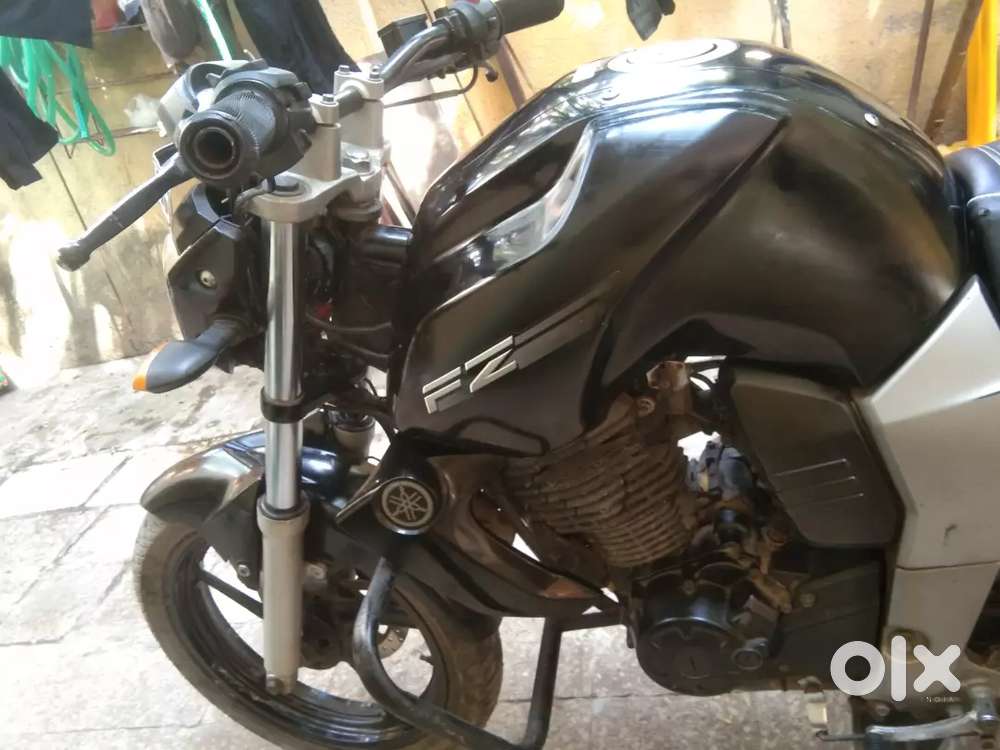 YAMAHA FZ 16