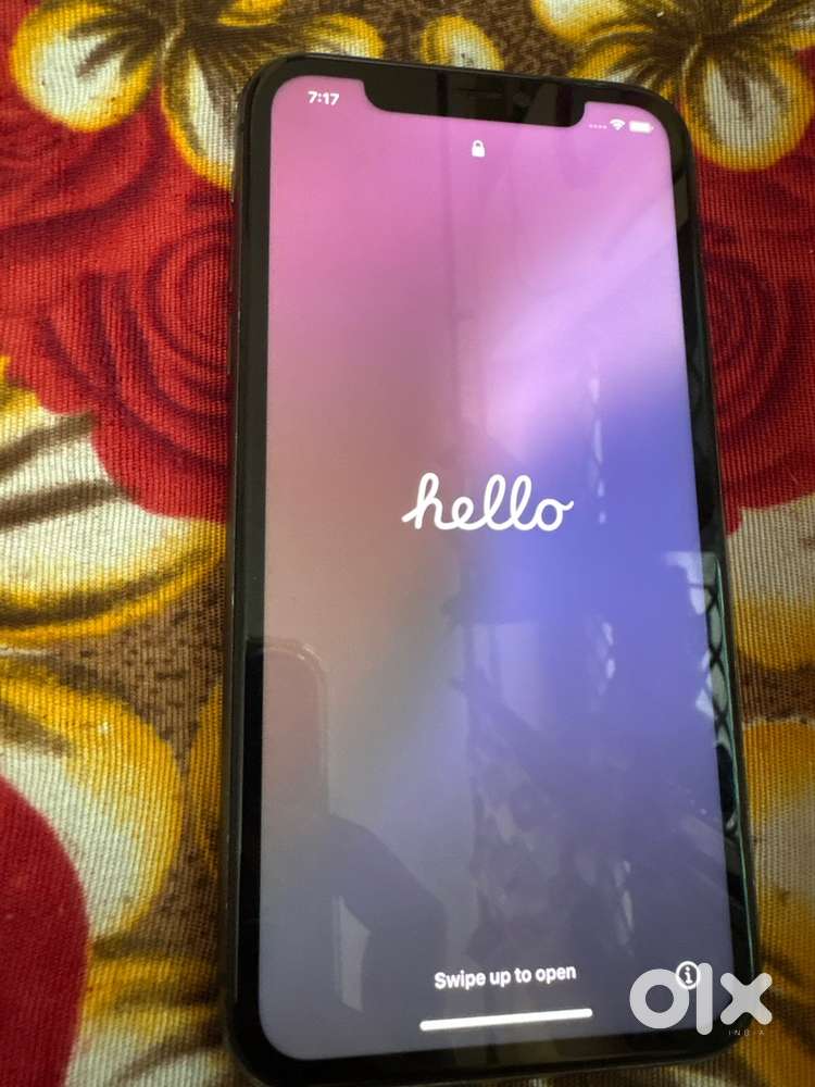 Iphn 11 , excellent working condition