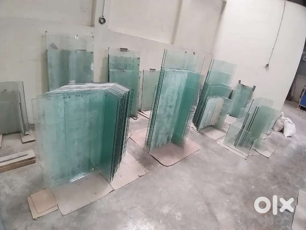 मेहनती हेल्पर चाहिए