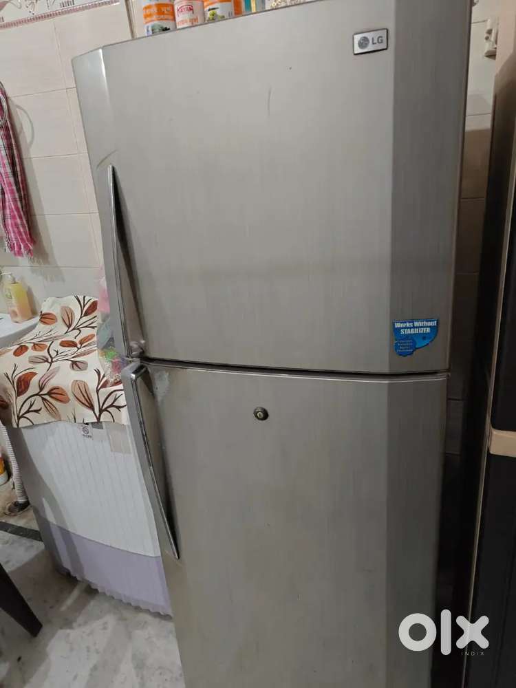 LG FRIDGE REFRIGERATOR 320 Litres in excellent condition