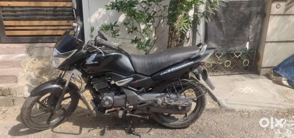 Well-Maintained Honda Unicorn 2015 – Must See!