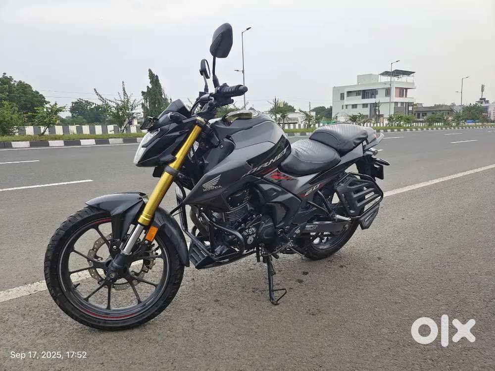 Honda Hornet 2.0, Single Owner ,18000km