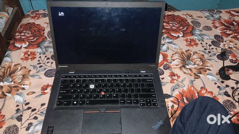 Lenevo ThinkPad X1 carbon