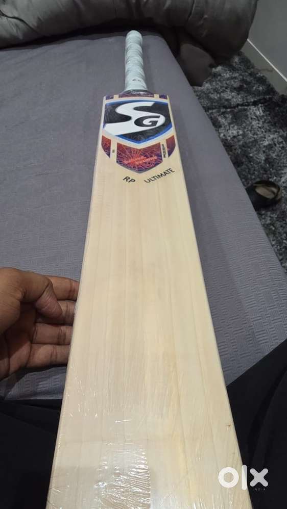 SG RP ULTIMATE AND SS MSTER 99 brand new cricket bat