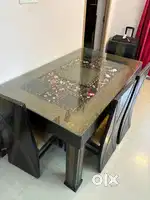 Grand and well-maintained pure, sturdy wood dining table set