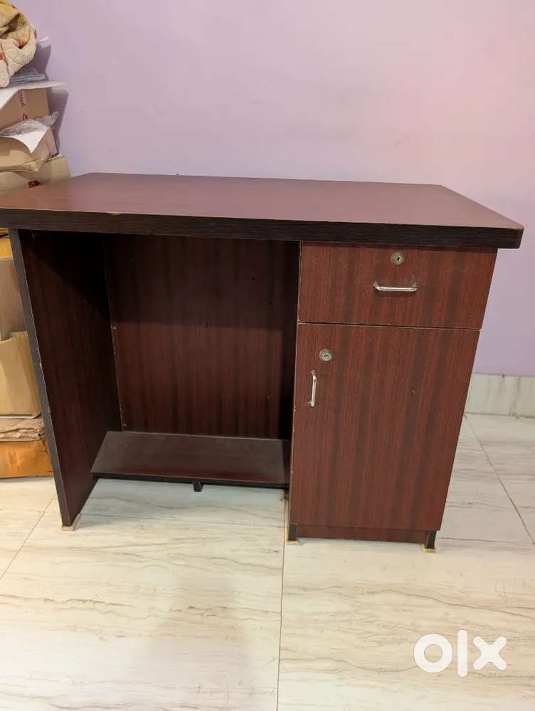 Multipurpose Table ( Computer/Laptop Table)