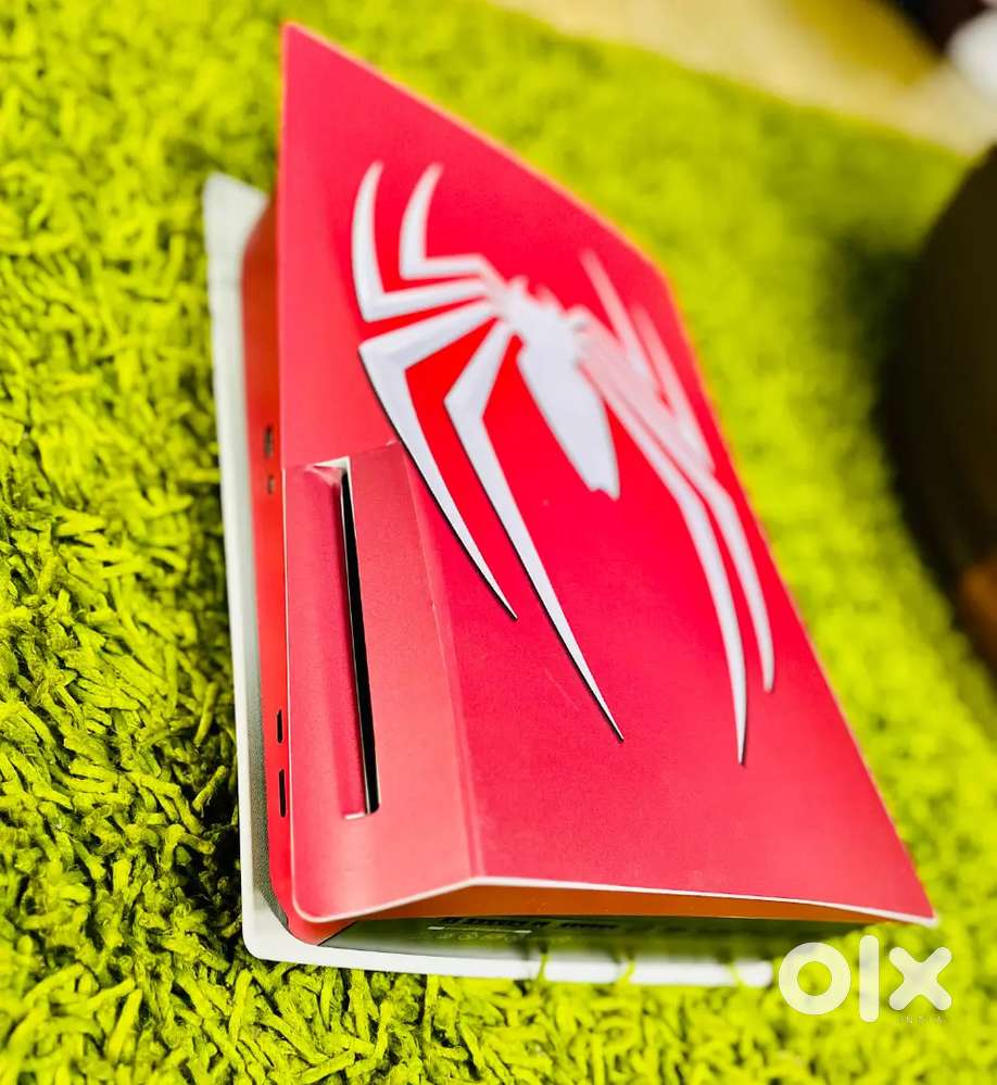 PlayStation 5 console with new controller