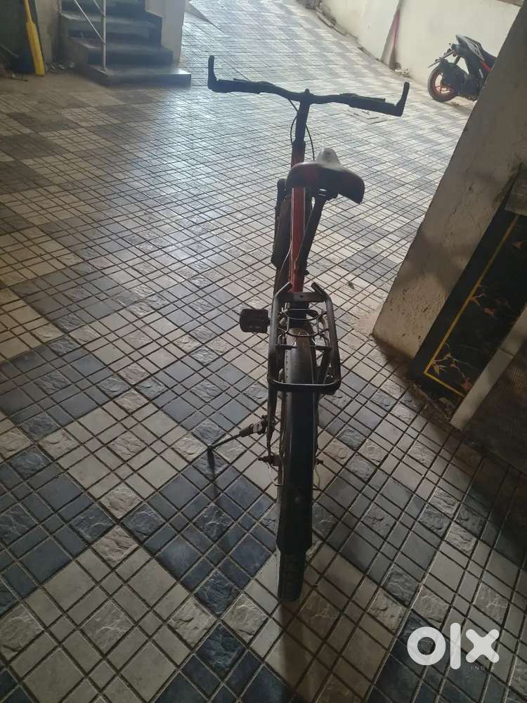 The cycle of Hercules is very good condition