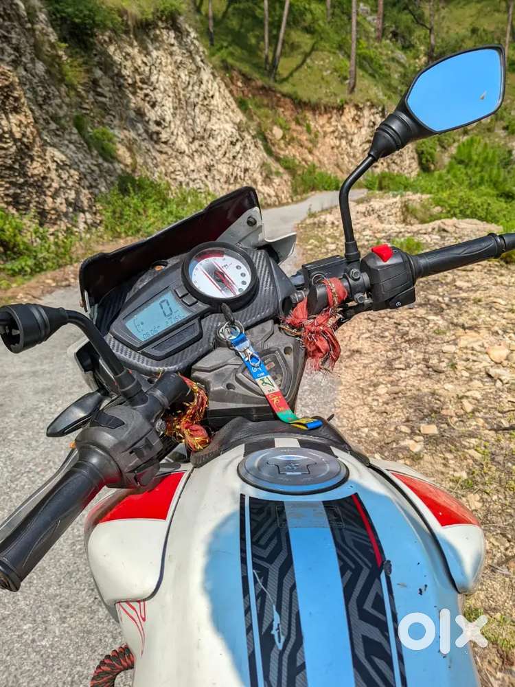 Apache rtr sell 2019 Last gadi 2 oner white colour