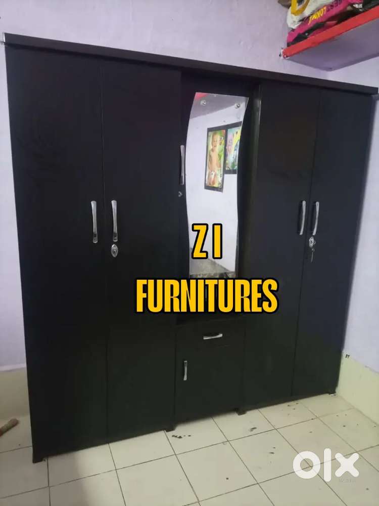 Z I FURNITURES WARDROBE