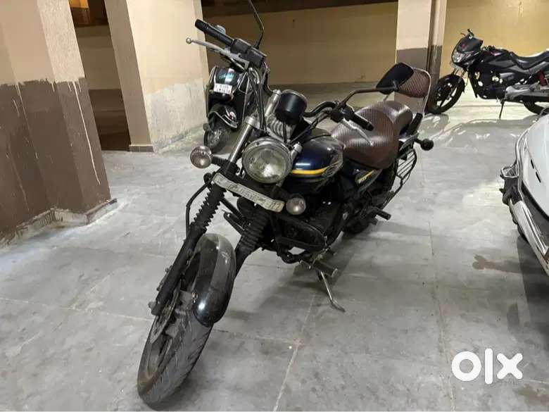 Bajaj Avenger Street, 160CC