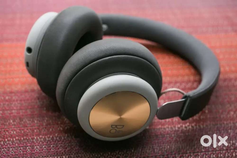 Bang & Olufsen Beoplay H4 premium headphone