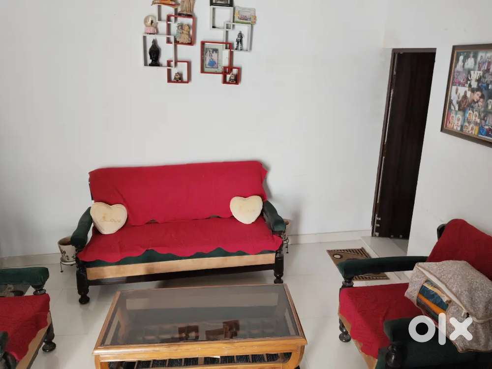 This property is fully furnishe nearby bhagwan talkies