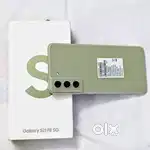 Samsung Galaxy S21 8/256  FE Scratchless Condition