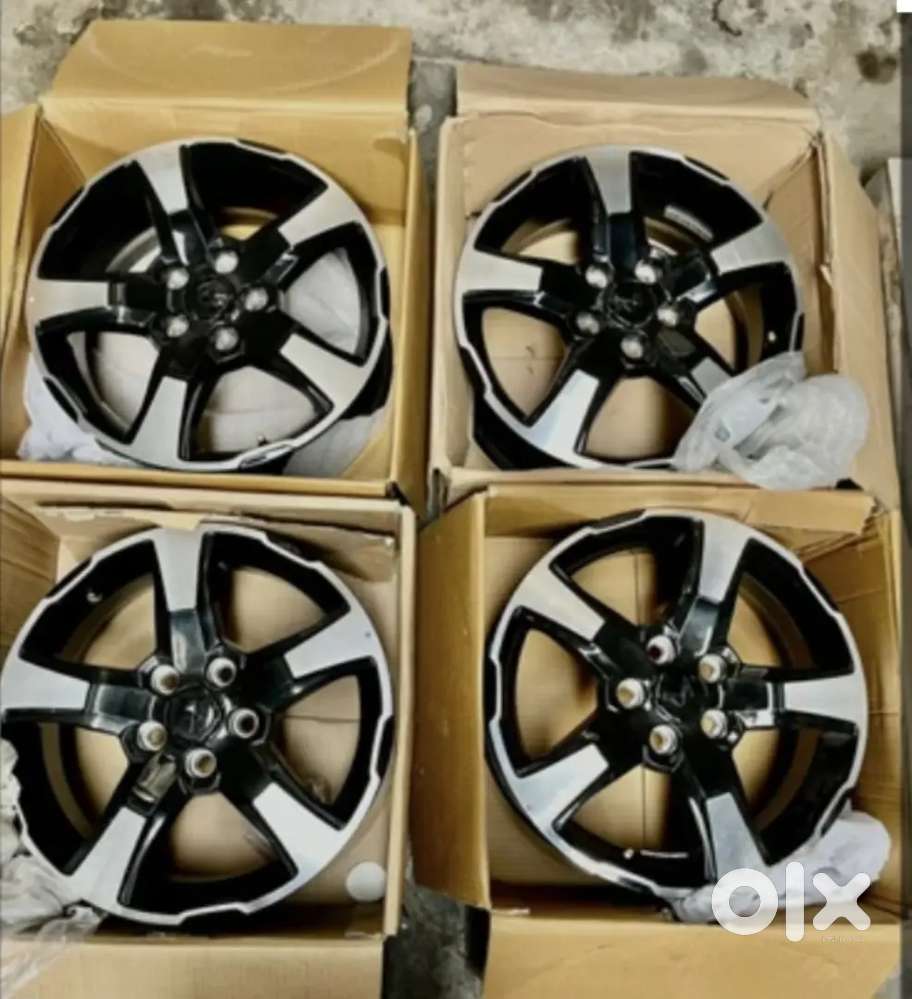 Scorpio s11 classic original ALLOYS WHEELS used