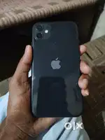 Selling iphone 11 64GB mint condition only 15500.