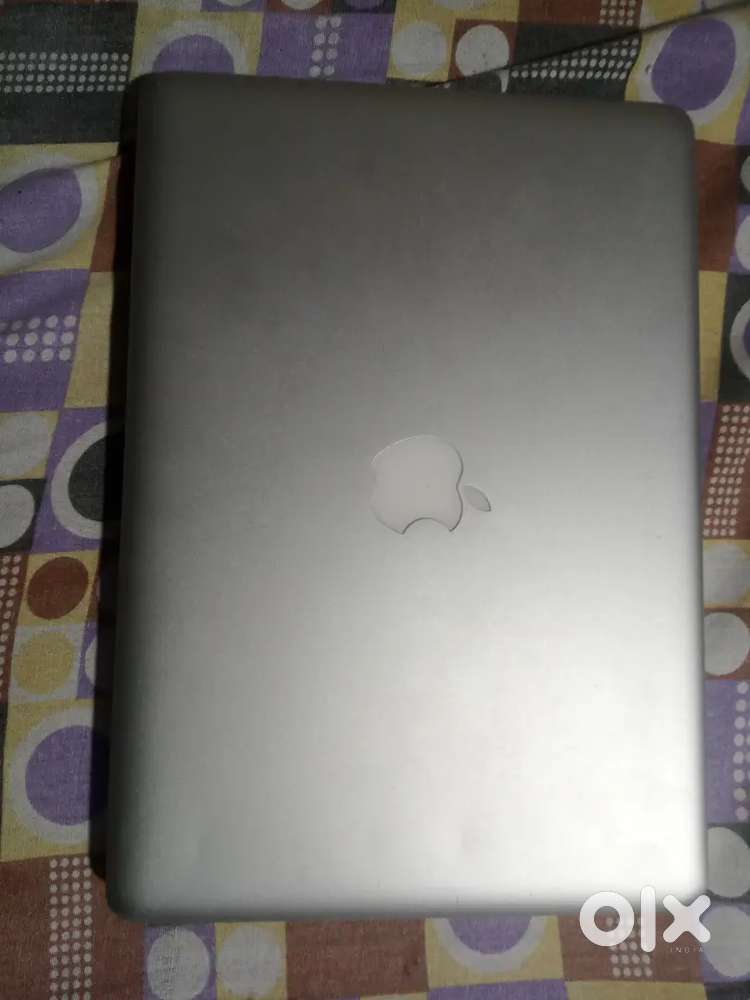Apple macbook pro 2012 mid i7