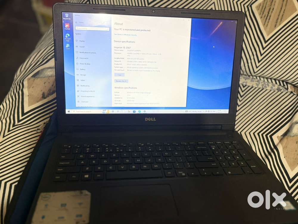 Dell Inspiron 15 3567 - intel i3 7th Gen