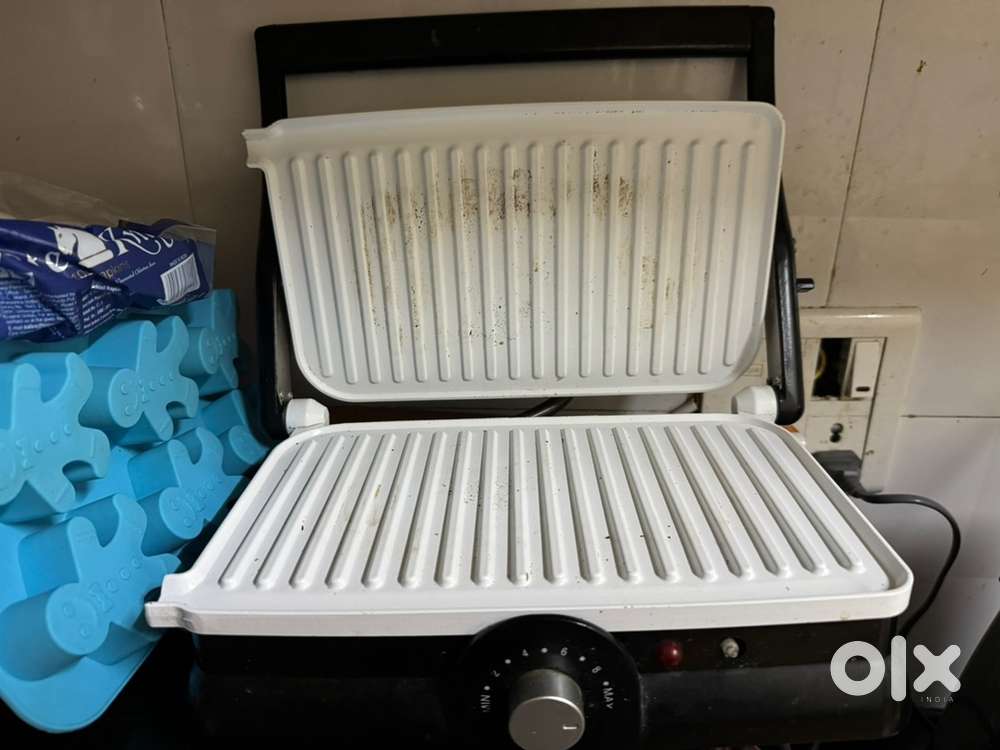 Toaster / sandwich maker