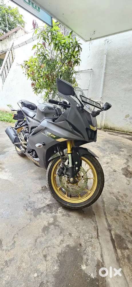 Yamaha R15 latest version