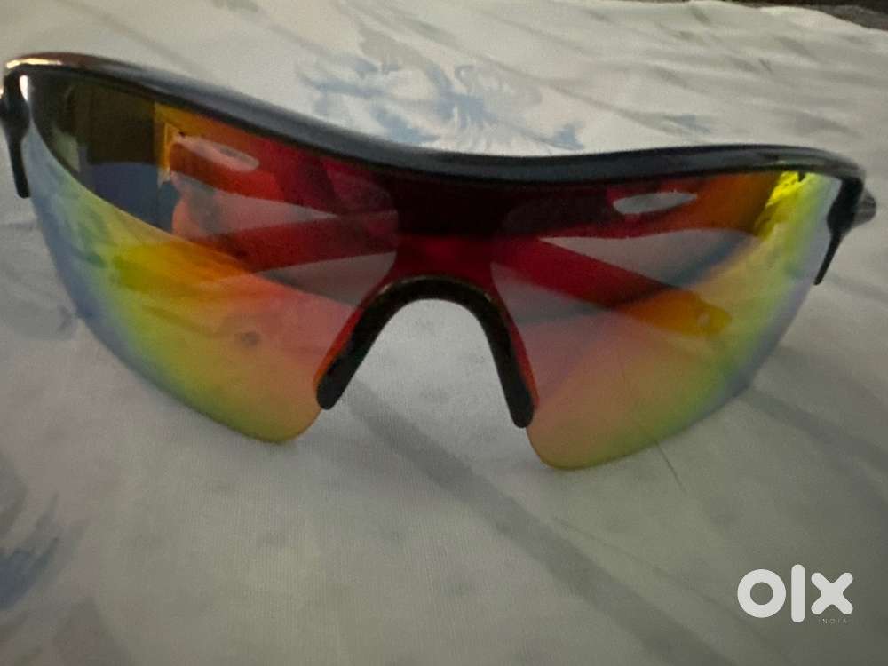 Cricket glasses