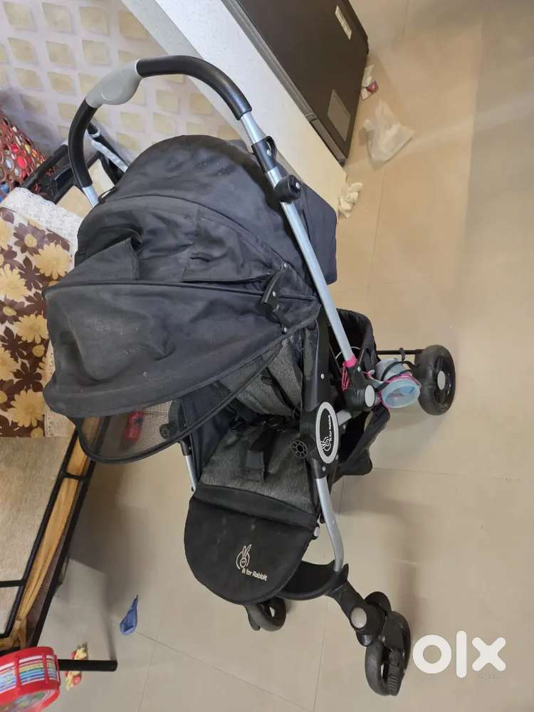 Baby Stroller (Used, Good Condition)
