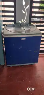 On condition Samsung semi automatic washing machine