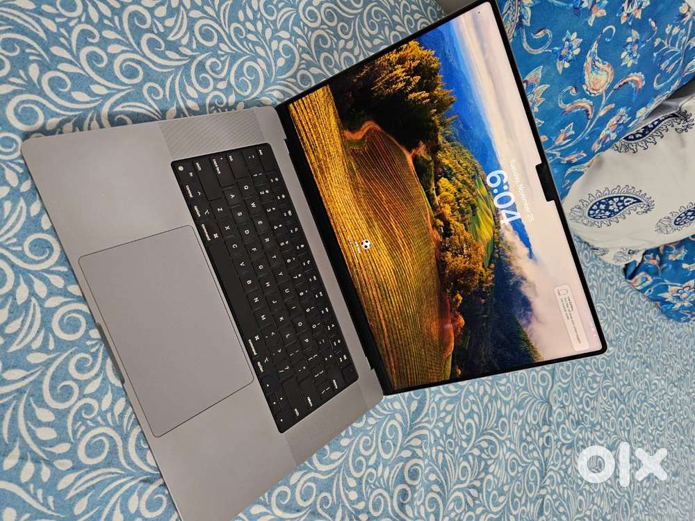 Macbook M1 pro 16 inch 16gb  512gb