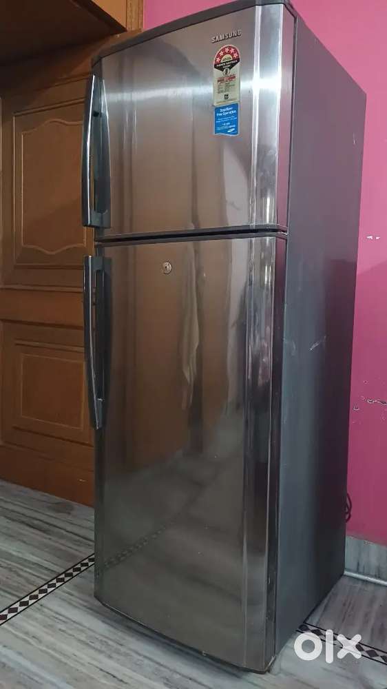 Samsung 258 liter Double Door Fridge
