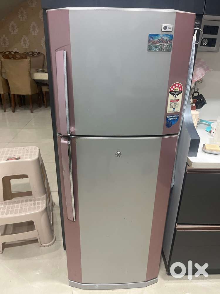 Look like new,rarely used 240 L Friedge