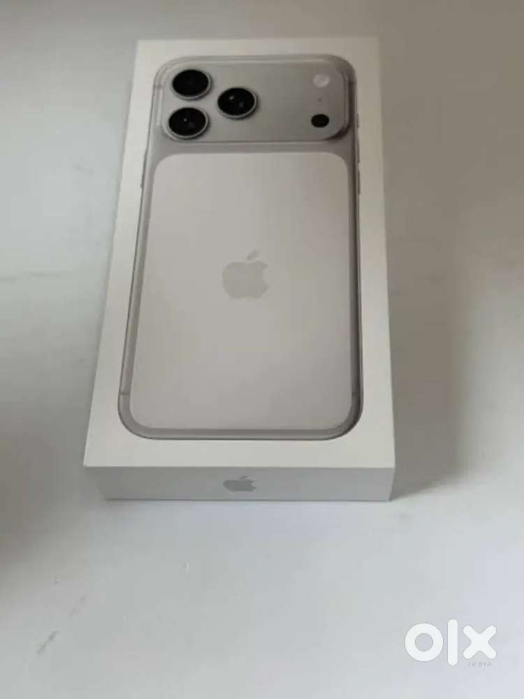 iPhone 17 Pro Max brand new seal pack