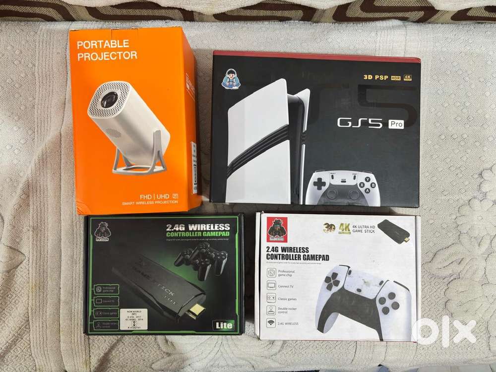 Game stick 4k projector
