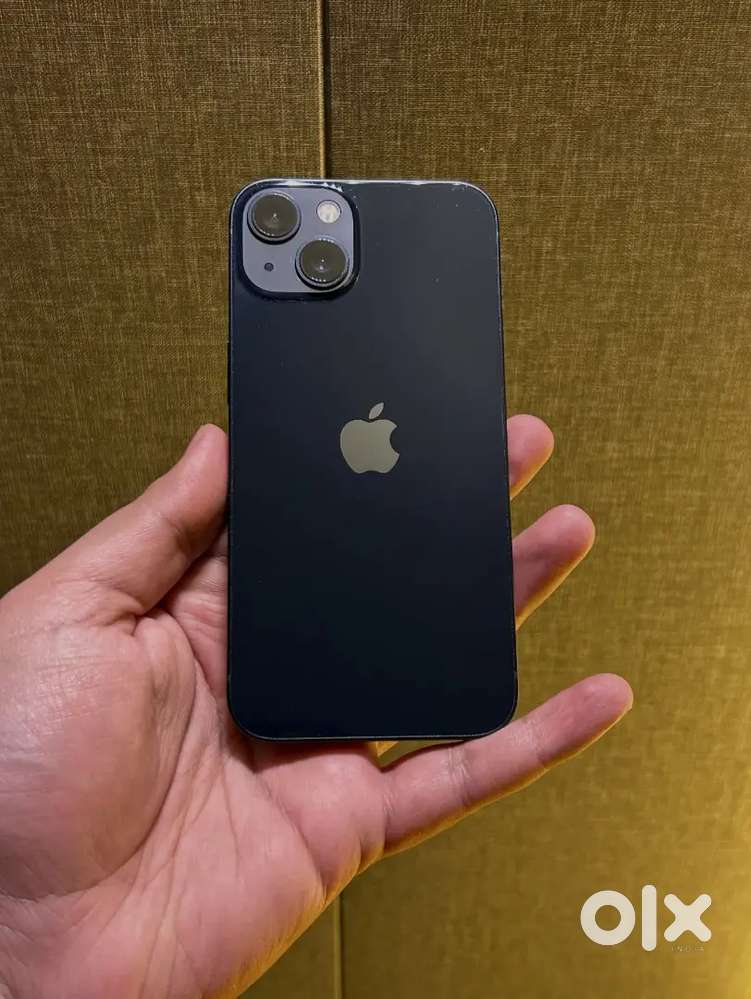 Selling my 4 months old I phone 13 in black colour Need urgent money