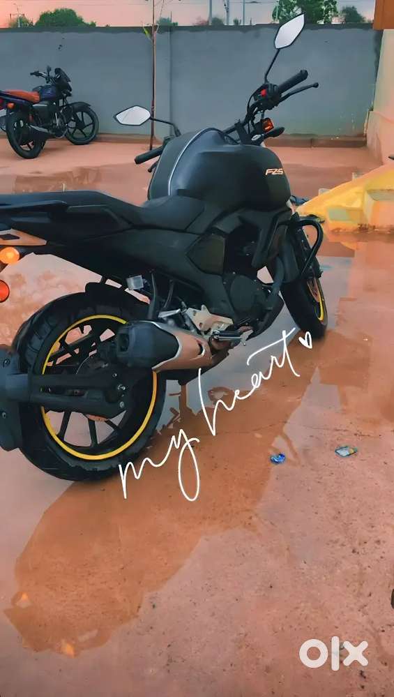 Fzs v3 brand new condition