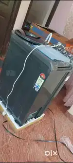 7.5 kg whirlpool  5 star semi automatic ( urgent sale)