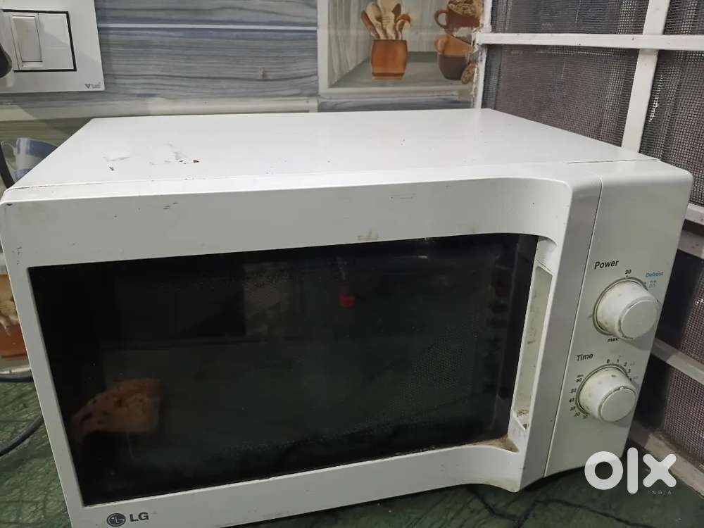Microwave oven