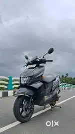 Suzuki avenis