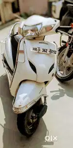 Well maintained activa 3g,
