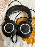Audio Technica ATH-MX50 headphone