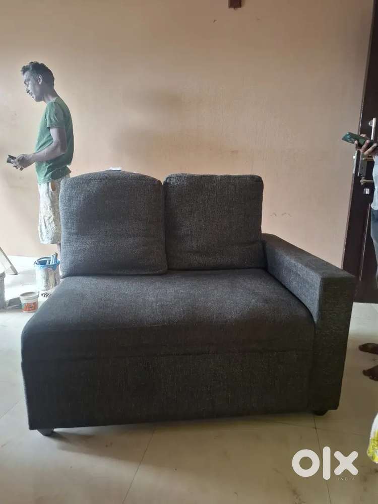 A NEW CONDITION SOFA  WITH PILLOWS