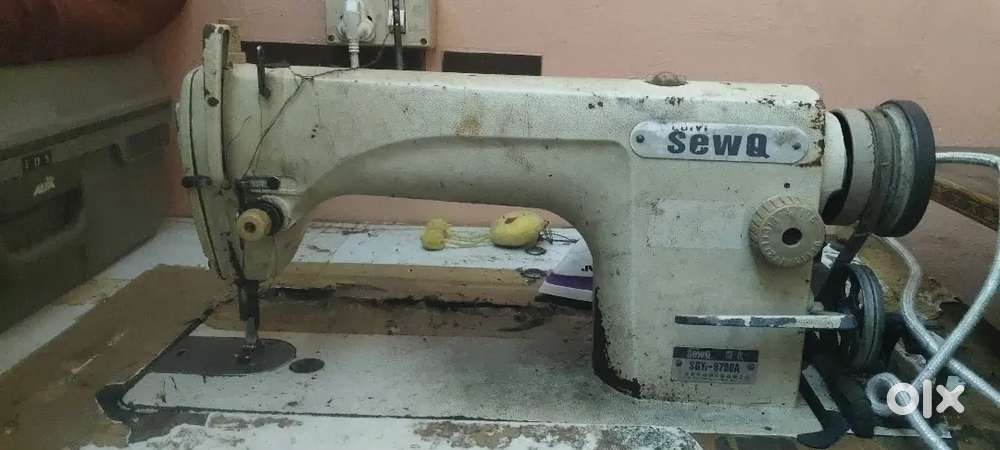 sewing machine
